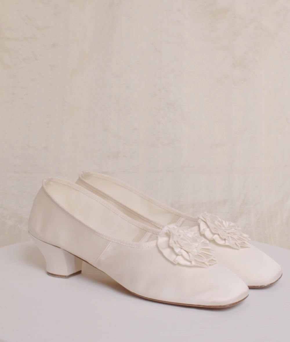 Souliers Dulion, ivoire